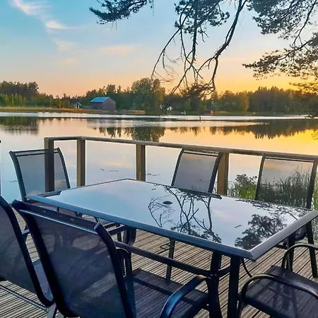 Louhikko By Interhome 萨斯塔马拉